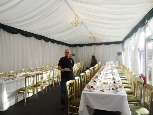 ASC05323 Roy setting up ASC05323 Roy setting up